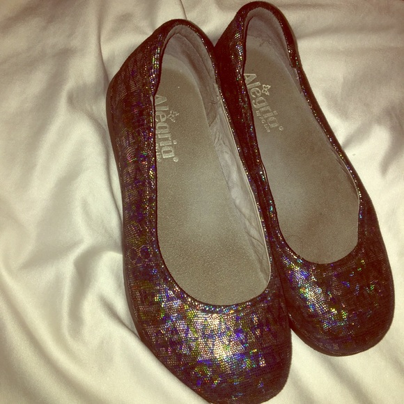 Alegria Shoes Alegria Petal Flats Rave On The Nile